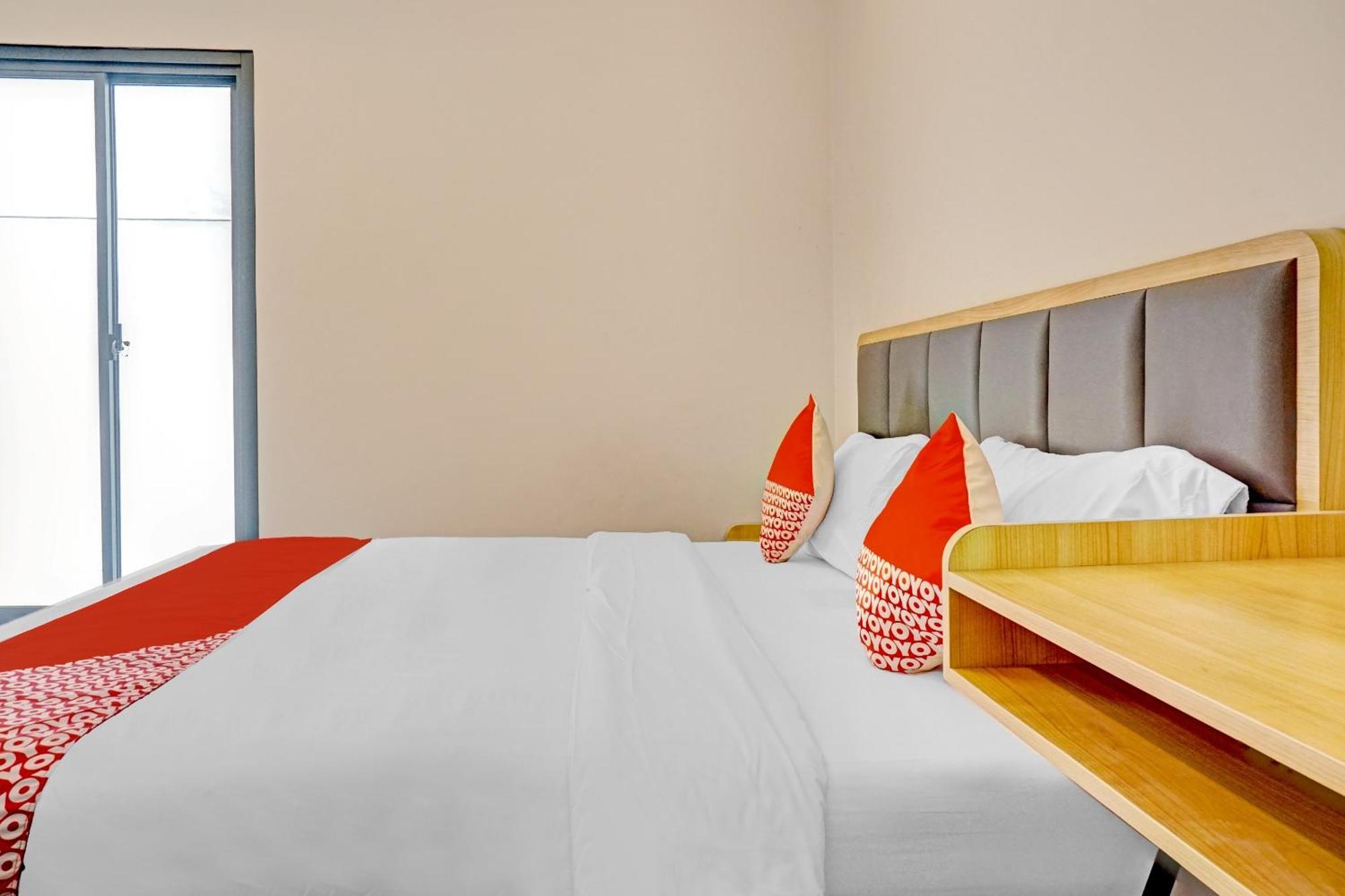Super Oyo Capital O 90635 Tango Juliet Residence ジャカルタ エクステリア 写真