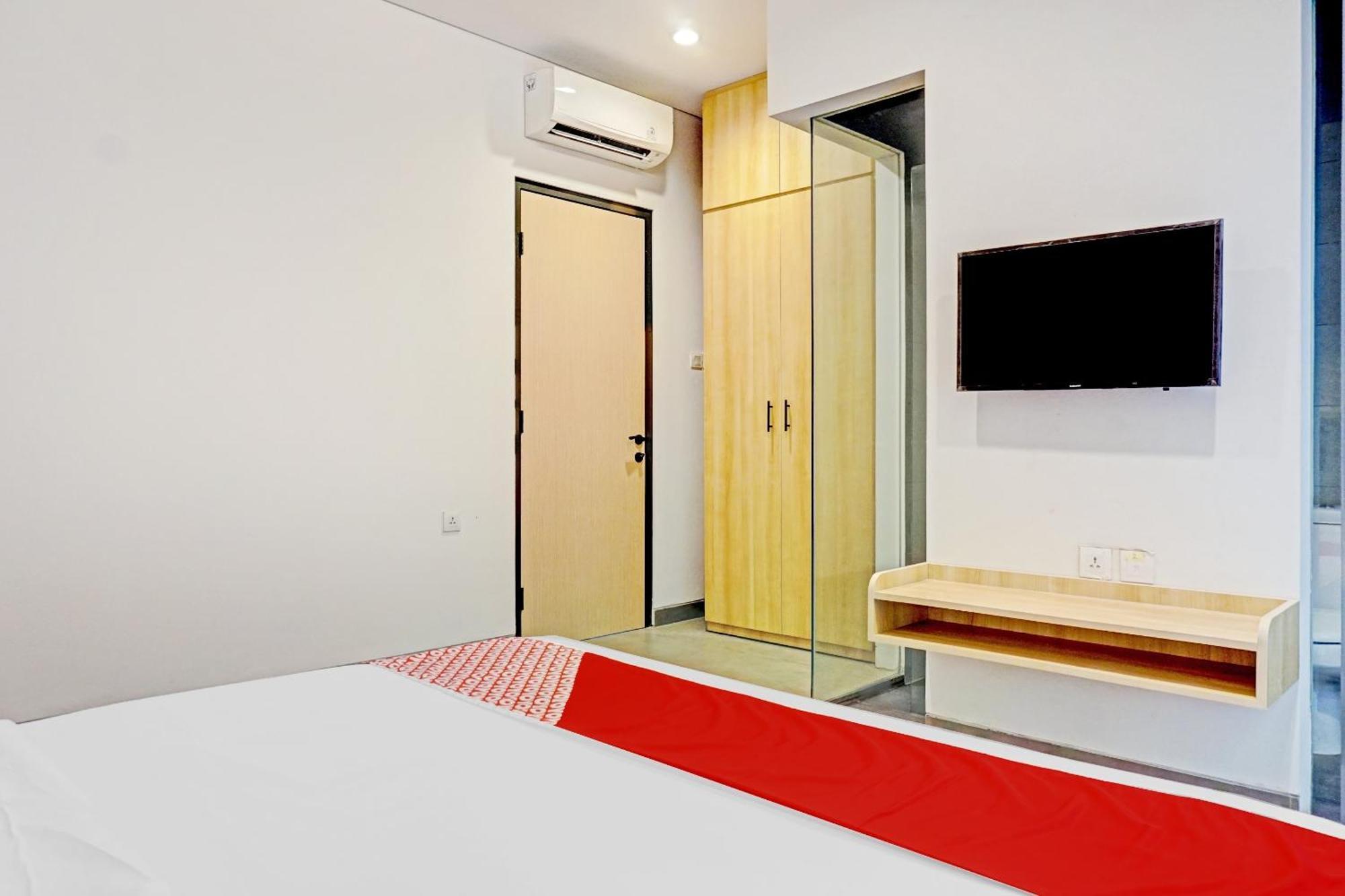 Super Oyo Capital O 90635 Tango Juliet Residence ジャカルタ エクステリア 写真